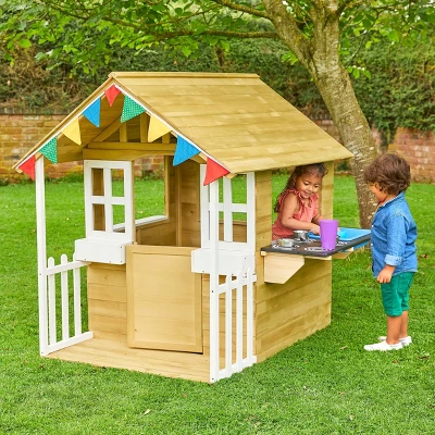 TP Toys Bakewell Wooden Playhouse 6 TP Toys Bakewell Wooden Playhouse - Image 4