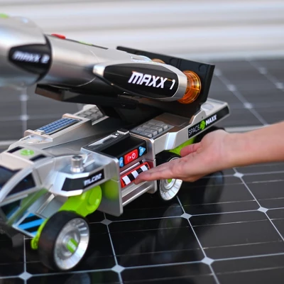 Space Maxx 3-N-1 Blast Off Booster Rocket 4 Space Maxx 3-N-1 Blast Off Booster Rocket - Image 2