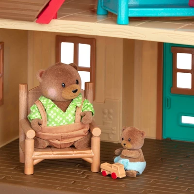 Li'l Woodzeez Country House – 8pc Toy House Playset 5 Li'l Woodzeez Country House – 8pc Toy House Playset - Image 3